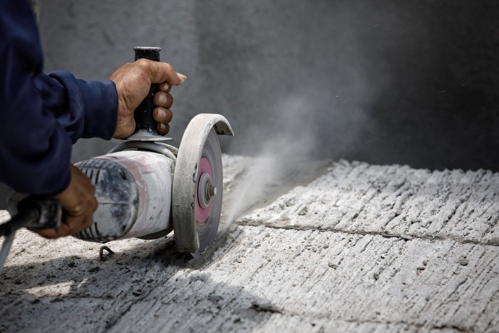 Concrete cutting in Mississauga
